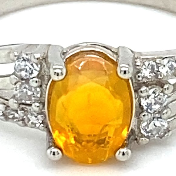 Welo Opal .60ct Platinum Finish Solid Silver Ring - Picture 7 of 7